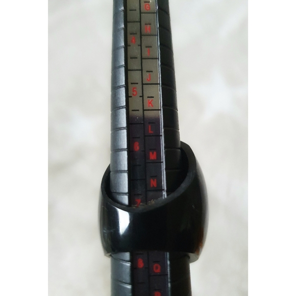 Black ring with white dots - Picture 5 of 5